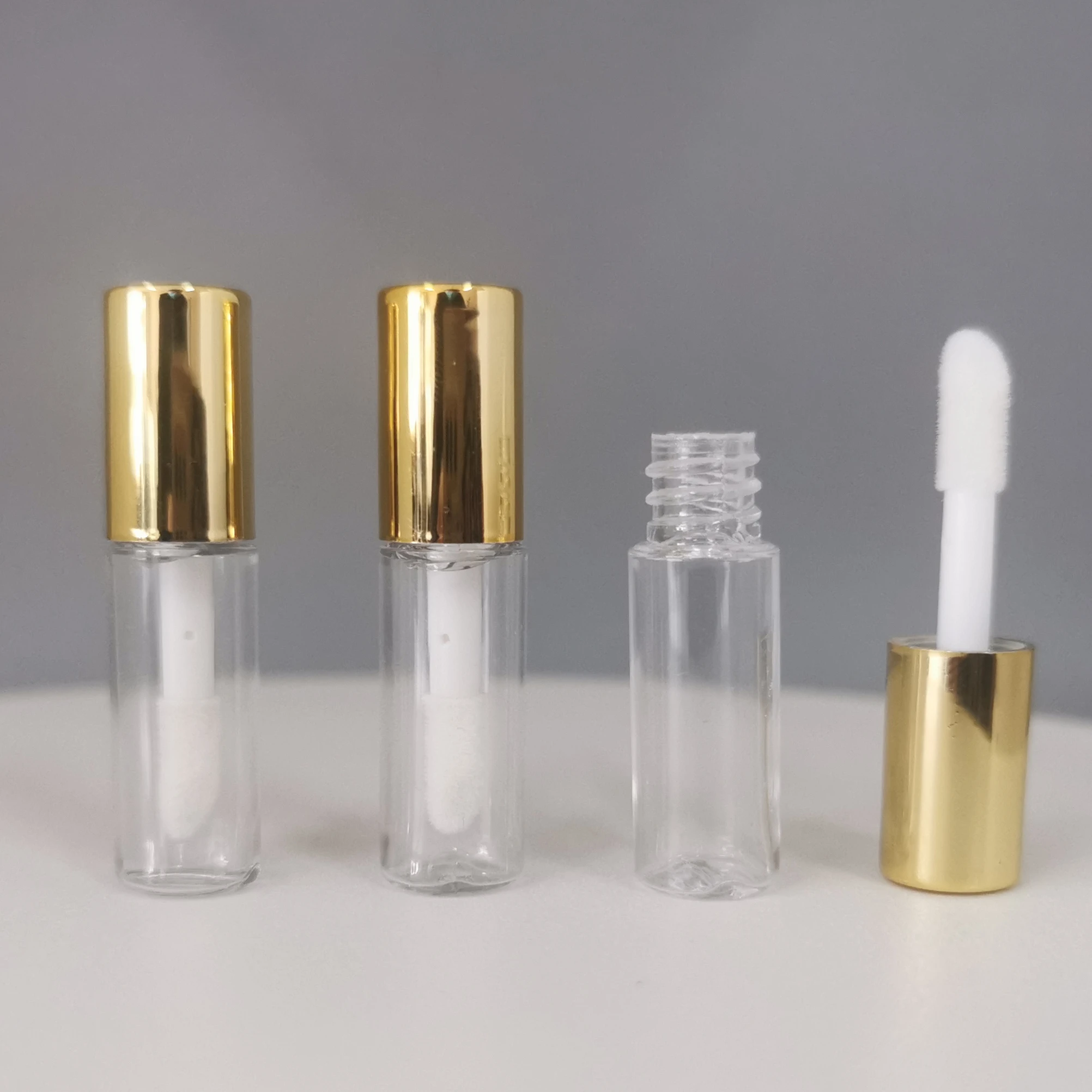リップグロス用の空のチューブ,口紅用のミニボトル,香油容器, - Lip Balm のレビューと価格